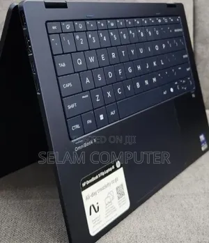 New Laptop HP OmniBook 5 Flip 16GB Intel Core Ultra 5 SSD 512GB