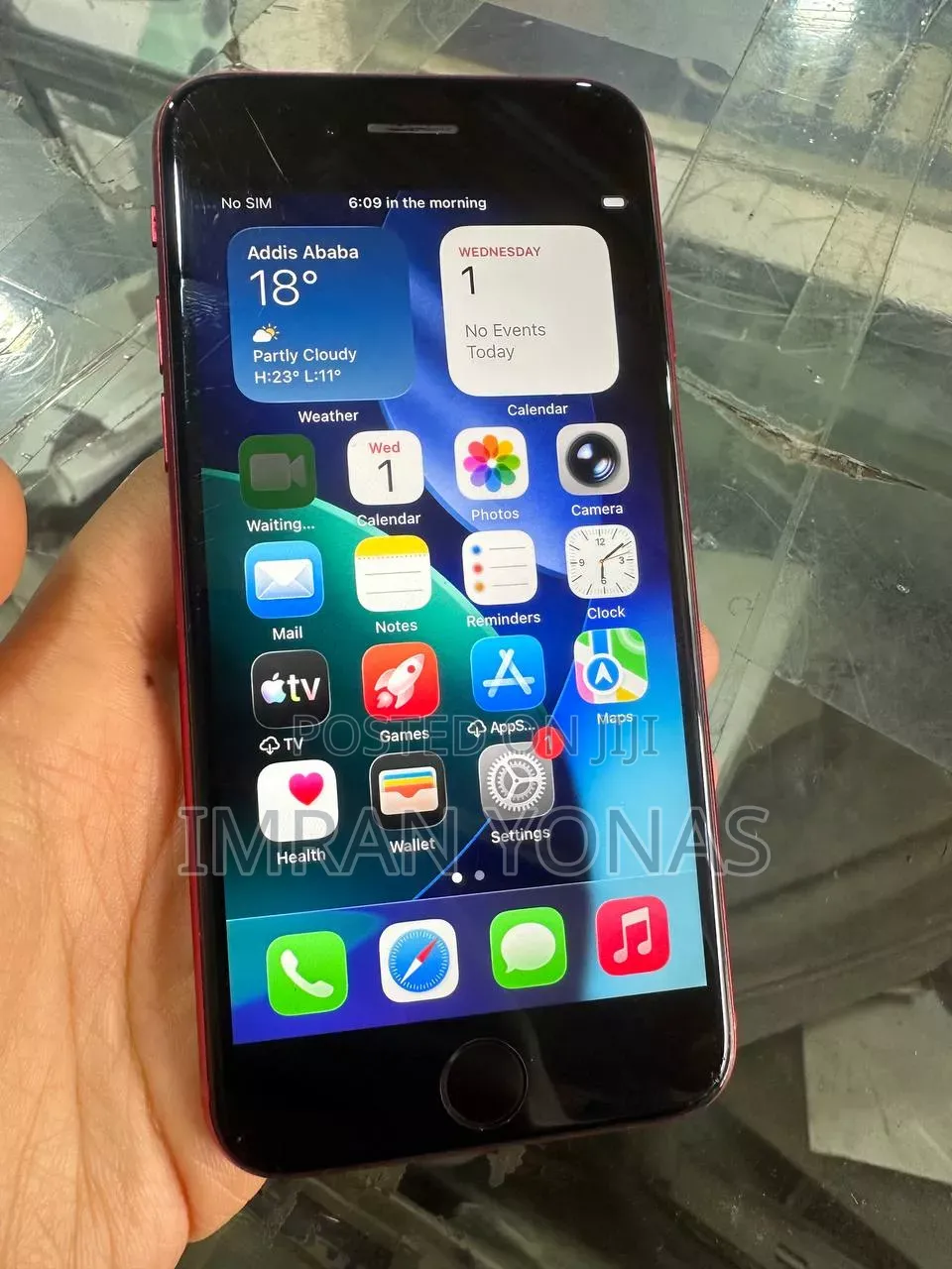 Apple iPhone SE 64 GB Red