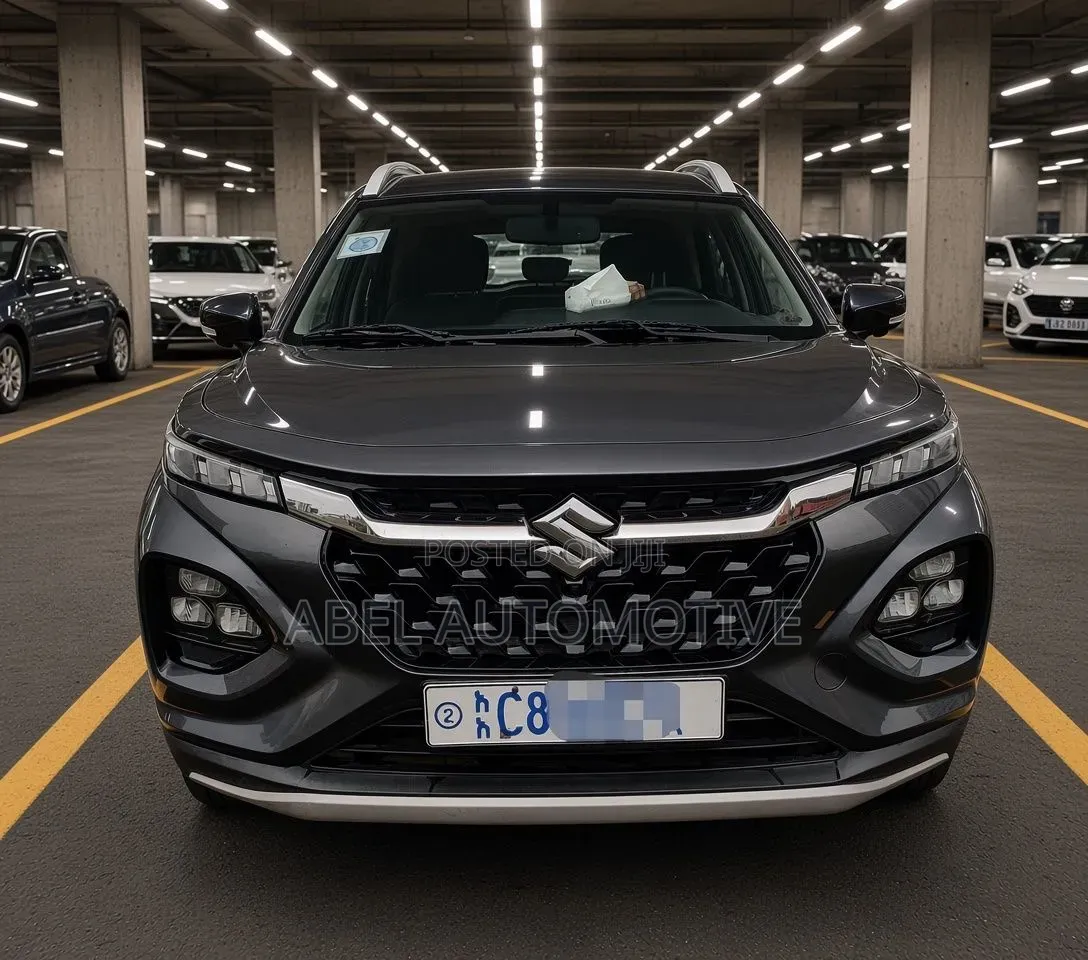 Suzuki Fronx 2025 Gray
