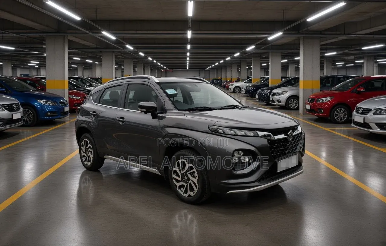 Suzuki Fronx 2025 Gray