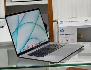 New Laptop Apple MacBook Pro 2019 64GB Intel Core i9 SSD 512GB