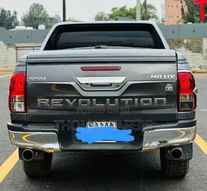 Toyota Hilux 2019 Gray