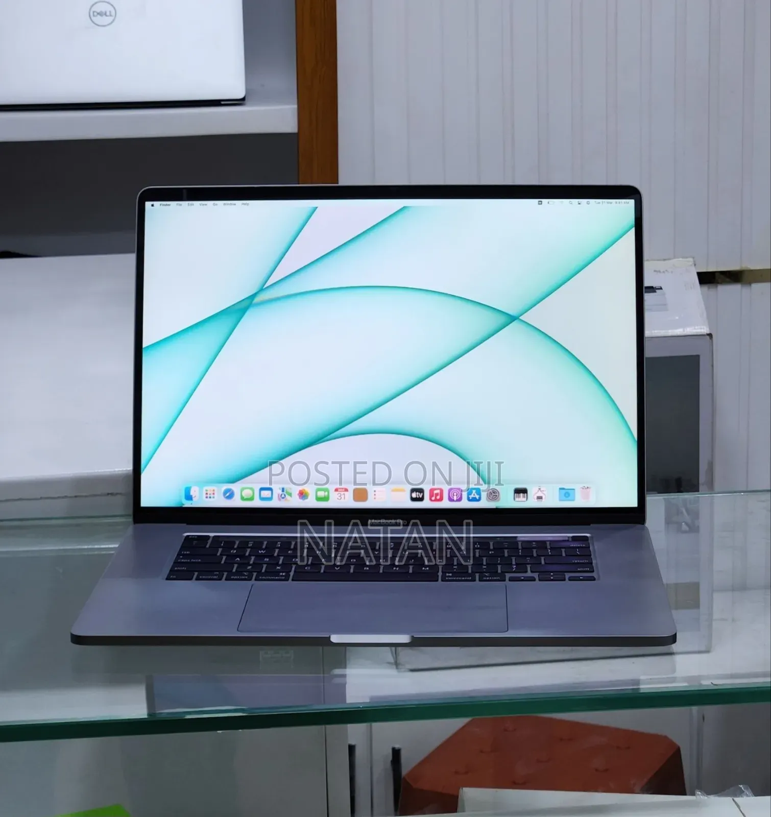 New Laptop Apple MacBook Pro 2019 64GB Intel Core i9 SSD 512GB