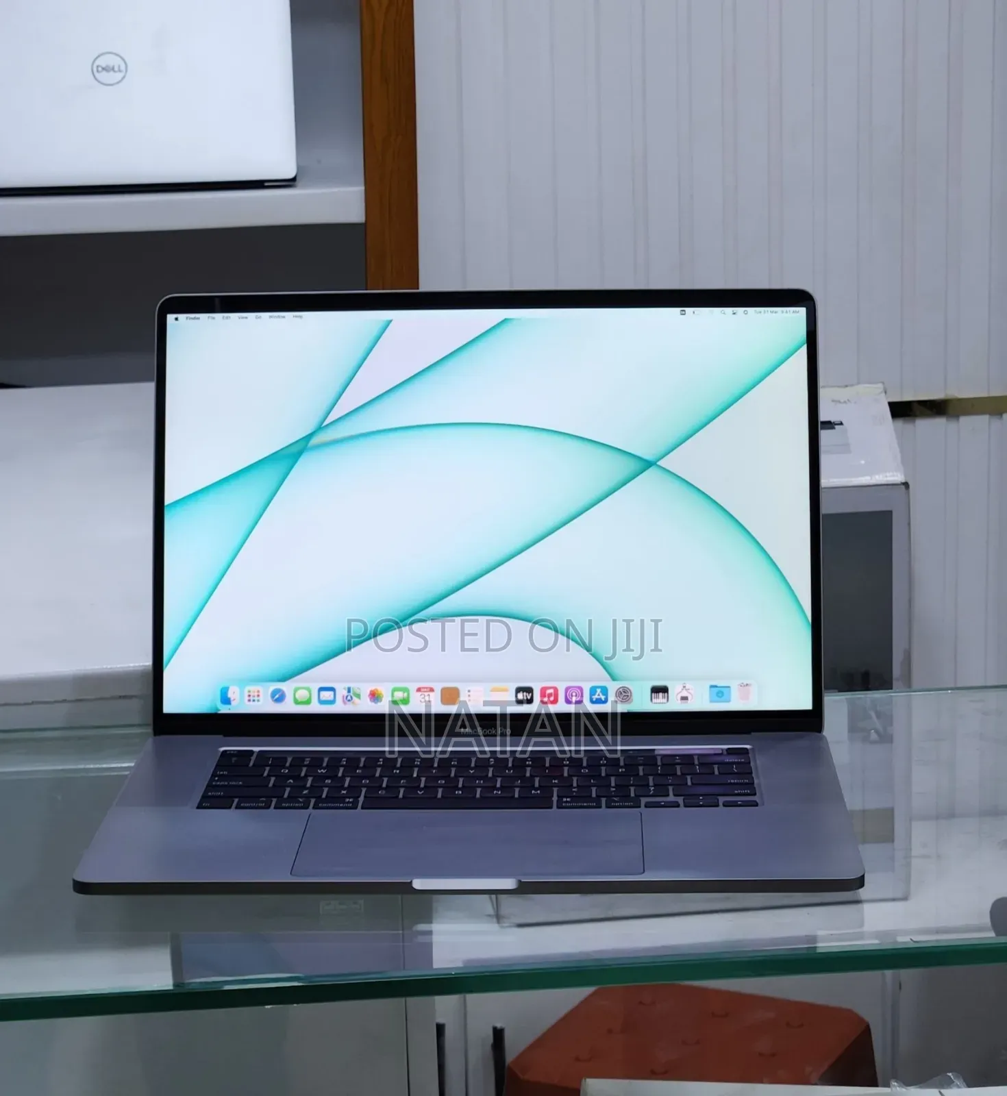 New Laptop Apple MacBook Pro 2019 64GB Intel Core i9 SSD 512GB