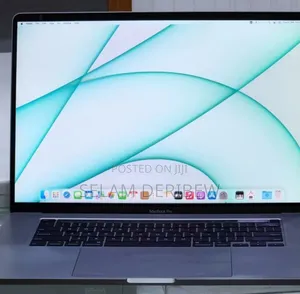New Laptop Apple MacBook Pro 2019 64GB Intel Core i9 SSD 512GB