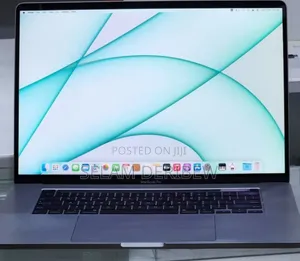 New Laptop Apple MacBook Pro 2019 64GB Intel Core i9 SSD 512GB
