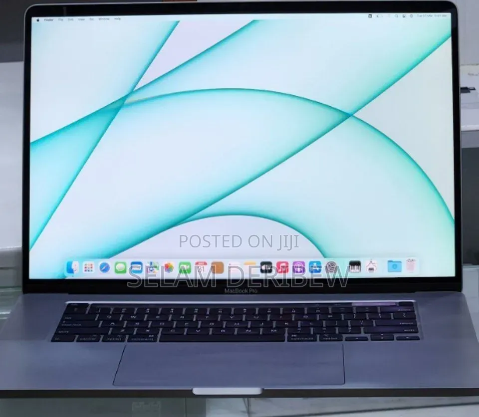 New Laptop Apple MacBook Pro 2019 64GB Intel Core i9 SSD 512GB