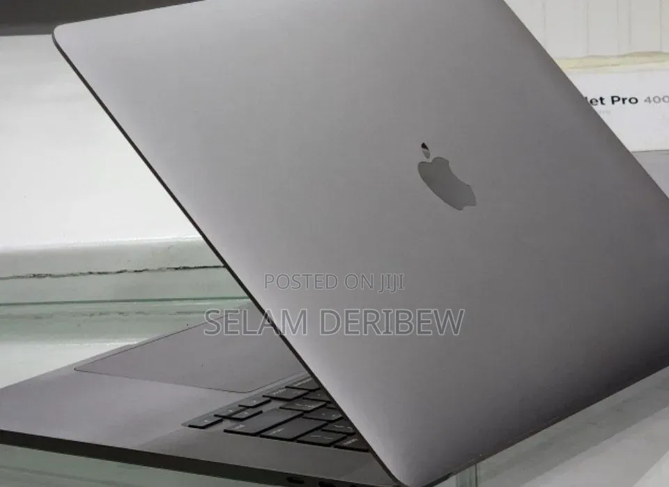 New Laptop Apple MacBook Pro 2019 64GB Intel Core i9 SSD 512GB