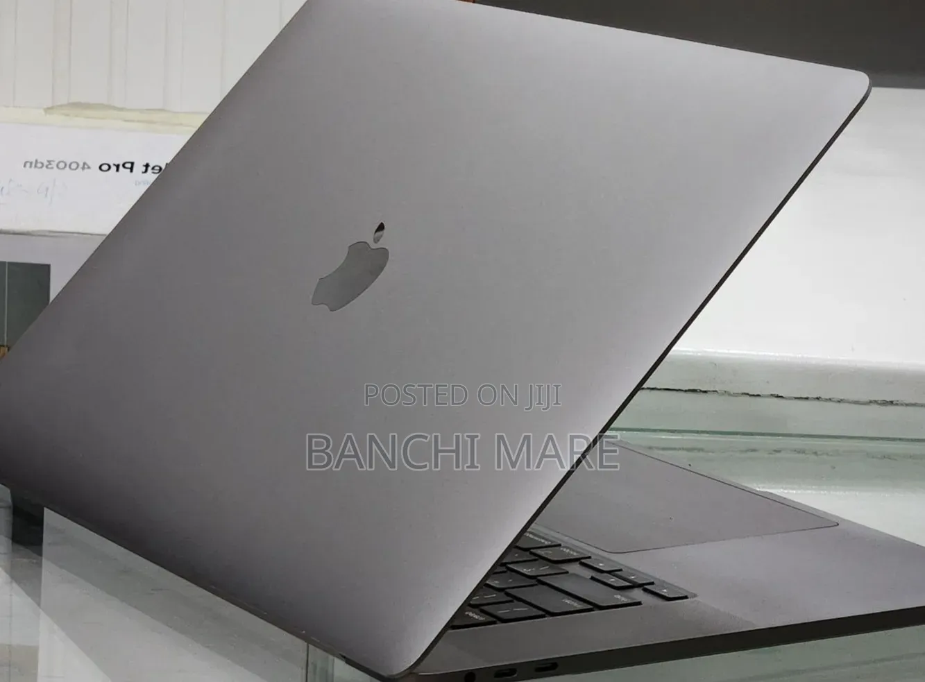 New Laptop Apple MacBook Pro 2019 64GB Intel Core i9 SSD 512GB