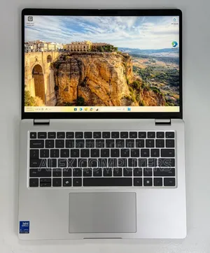 New Laptop Dell Pro 14 16GB Intel Core Ultra 5 SSD 512GB
