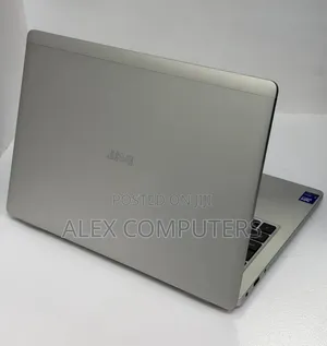 New Laptop Dell Pro 14 16GB Intel Core Ultra 5 SSD 512GB