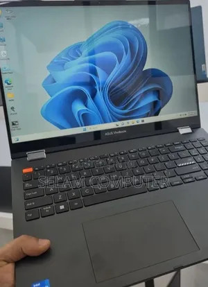 New Laptop Asus VivoBook 15 X505BA 16GB Intel Core i5 SSD 512GB