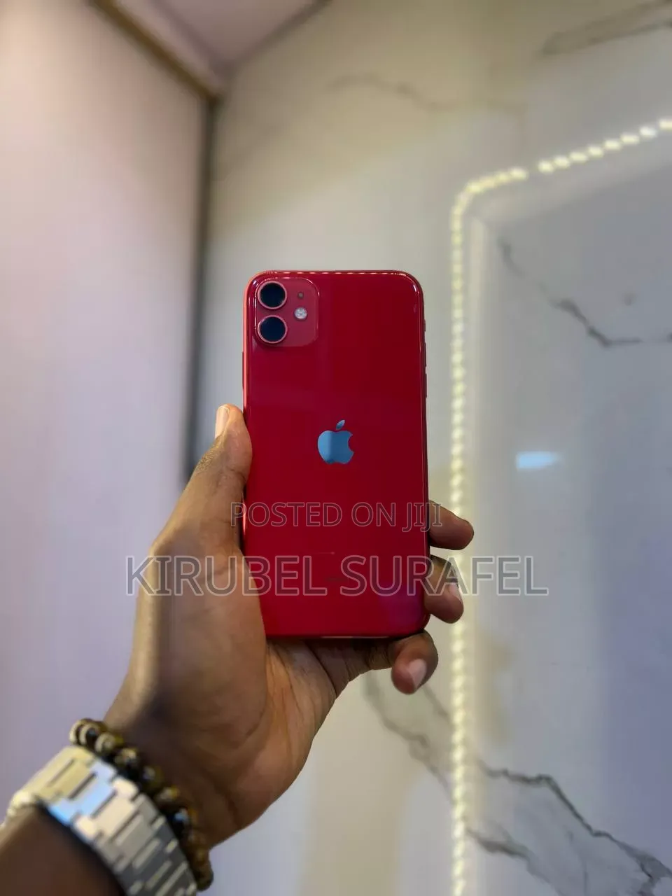 New Apple iPhone 11 128 GB Red