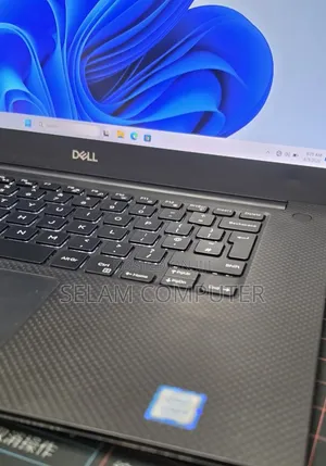 New Laptop Dell XPS 13 16GB Intel Core i5 SSD 512GB