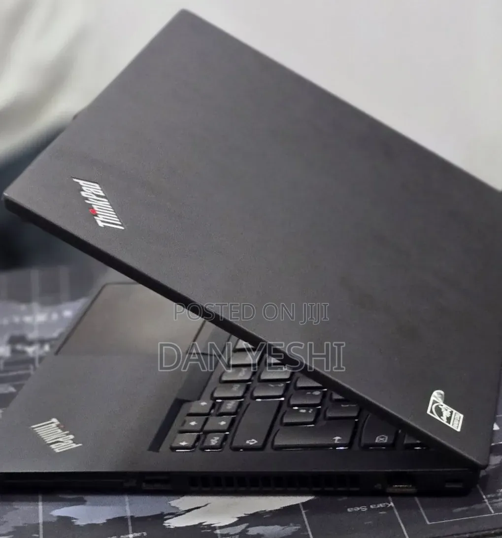 New Laptop Lenovo ThinkPad T14 16GB Intel Core i7 SSD 512GB