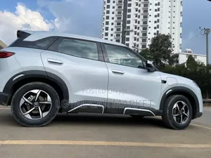 BYD Yuan Up 2025 Gray