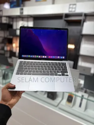 New Laptop Apple MacBook Pro 2021 M1 8GB Apple M1 SSD 256GB