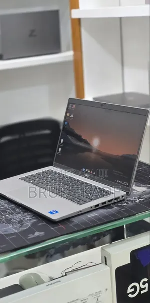 New Laptop Dell Latitude 5310 16GB Intel Core i5 SSD 256GB