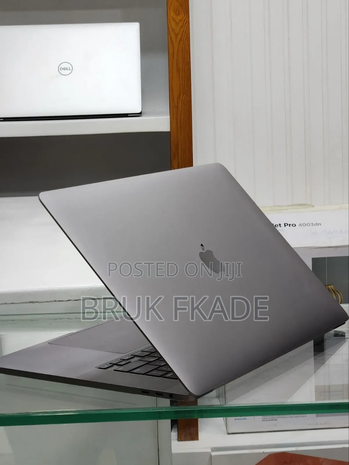New Laptop Apple MacBook Pro 2019 64GB Intel Core i9 SSD 512GB
