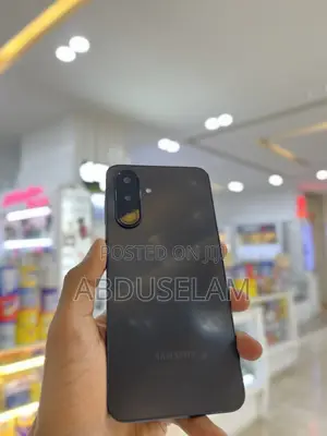 New Samsung Galaxy A17 5G 128 GB