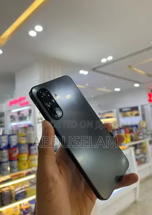 New Samsung Galaxy A17 5G 128 GB