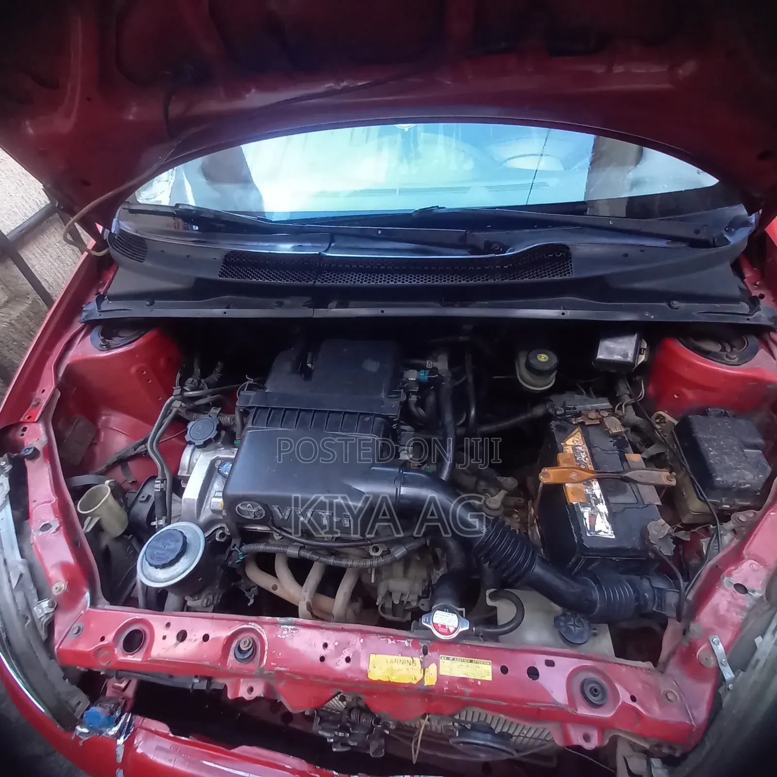 Toyota Vitz 1999 Red