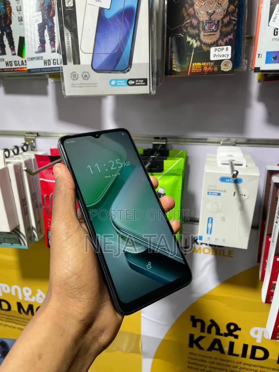 Itel A06 64 GB Black
