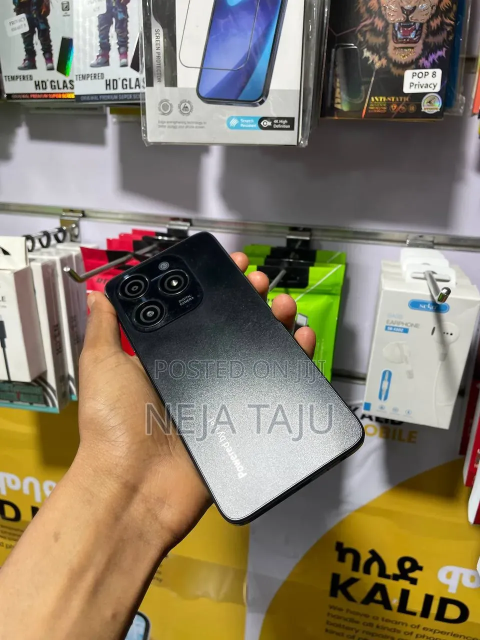 Itel A06 64 GB Black
