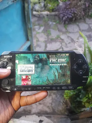 PSP 3000 Jailbroken With 10 Games and 28 Gameboy Games Installed