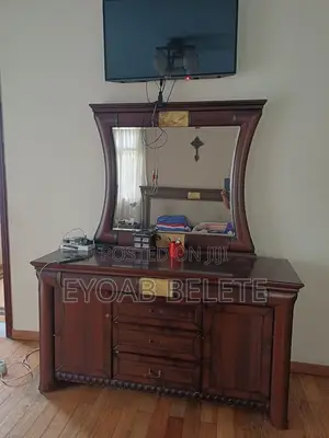 Bed Dressing Table and Drawers