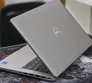 New Laptop Dell 16GB Intel Core i5 SSD 256GB