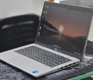 New Laptop Dell 16GB Intel Core i5 SSD 256GB