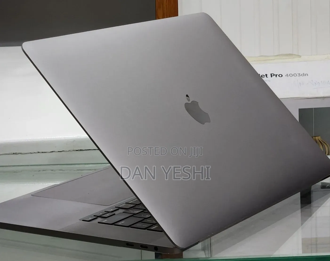 New Laptop Apple MacBook Pro 2019 64GB Intel Core i9 SSD 512GB