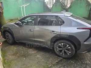 Toyota bZ4X 2023 Gray