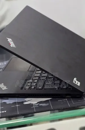 New Laptop Lenovo ThinkPad T14 16GB Intel Core i7 SSD 512GB