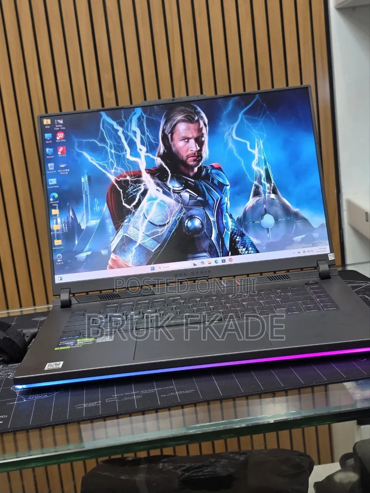 New Laptop Asus ROG Strix G15 16GB Intel Core i9 SSD 1T