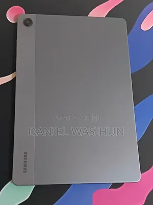 New Laptop Samsung Galaxy Book4 6GB Intel SSD 128GB