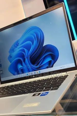 New Laptop HP EliteBook 840 G9 16GB Intel Core i5 SSD 512GB