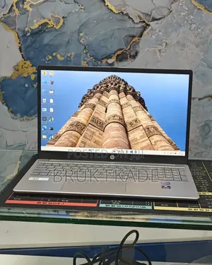 New Laptop HP Stream Notebook 16GB Intel Core i7 SSD 1T