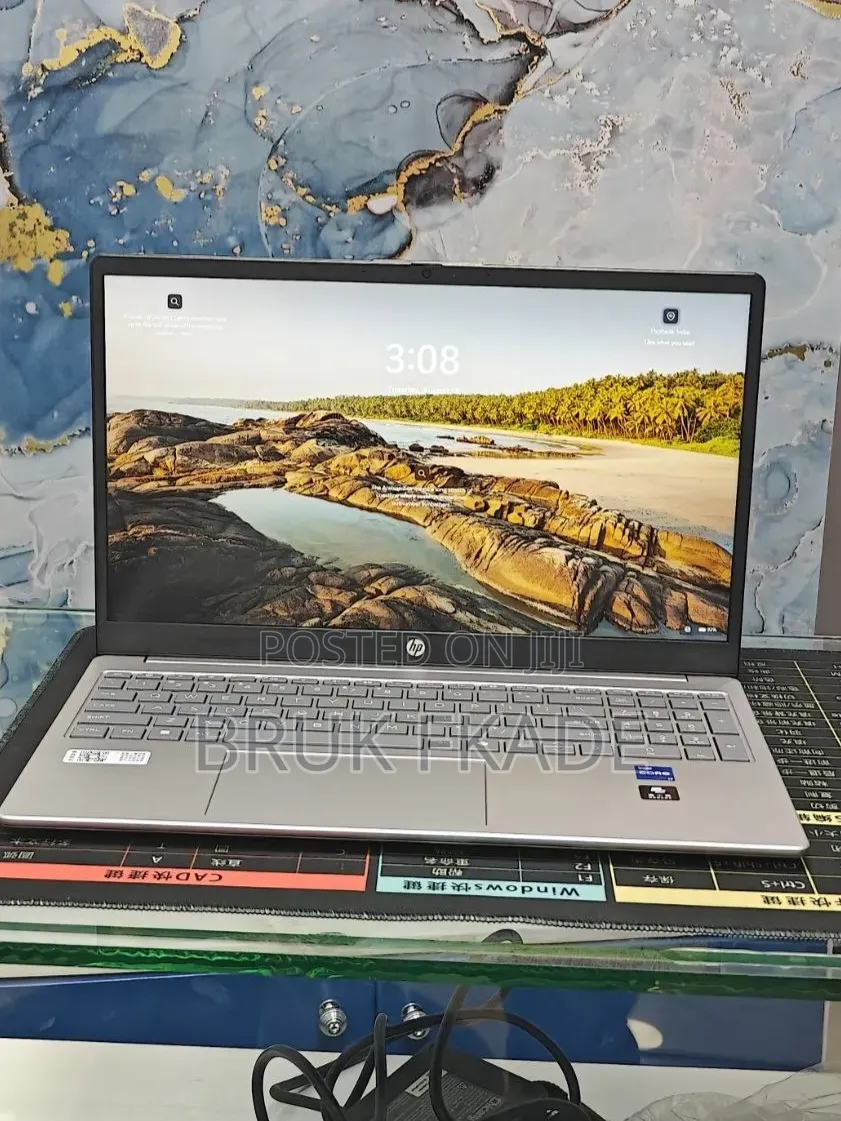 New Laptop HP Stream Notebook 16GB Intel Core i7 SSD 1T