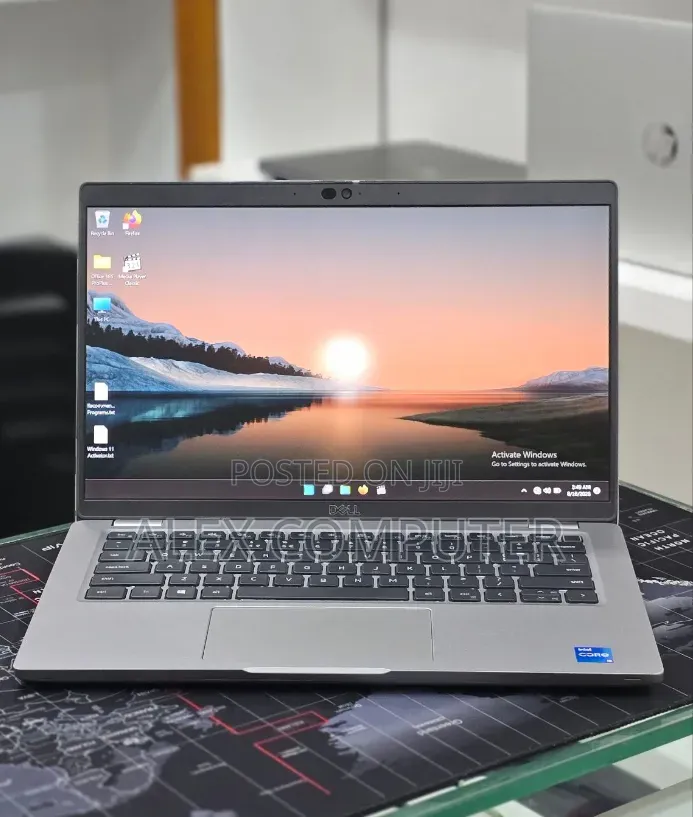 New Laptop Dell 16GB Intel Core i5 SSD 256GB