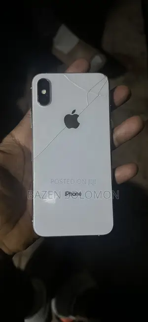 Apple iPhone XS 64 GB White