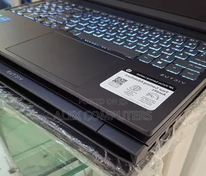 New Laptop HP Victus 15 32GB Intel Core i7 SSD 1T
