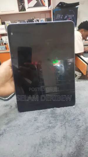 New Apple iPad Air 64 GB