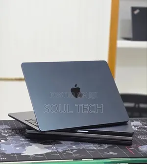 New Laptop Apple MacBook Air 2025 M4 16GB Apple M4 SSD 256GB