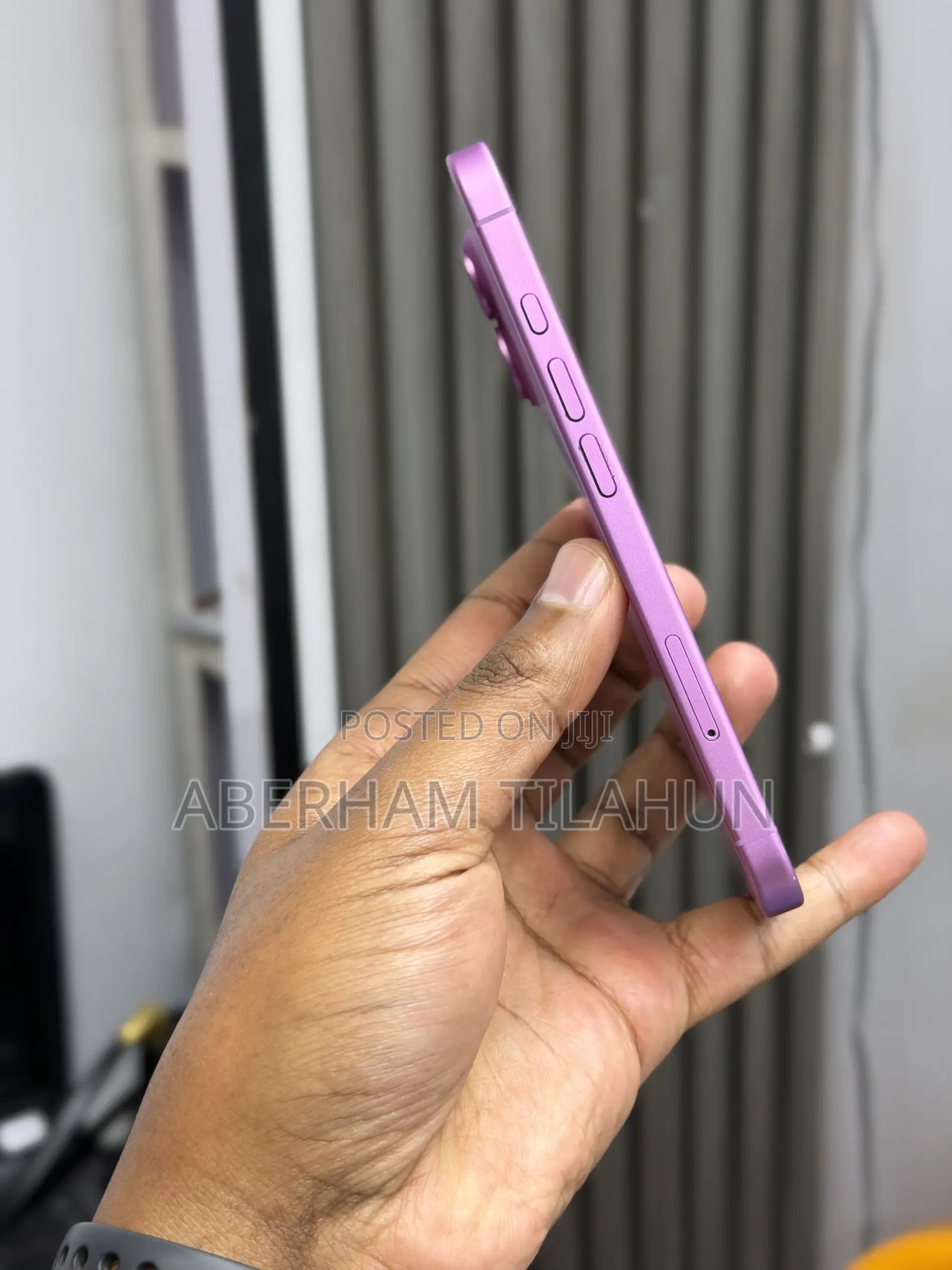 Apple iPhone 16 128 GB Pink