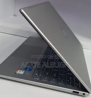 New Laptop HP Stream Notebook 16GB Intel Core i5 SSD 1T