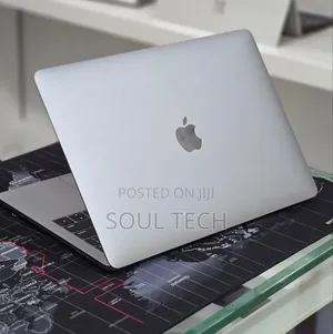 New Laptop Apple MacBook Pro 2021 M1 8GB Apple M1 Pro SSD 256GB