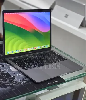 New Laptop Apple MacBook Pro 2021 M1 8GB Apple M1 Pro SSD 256GB