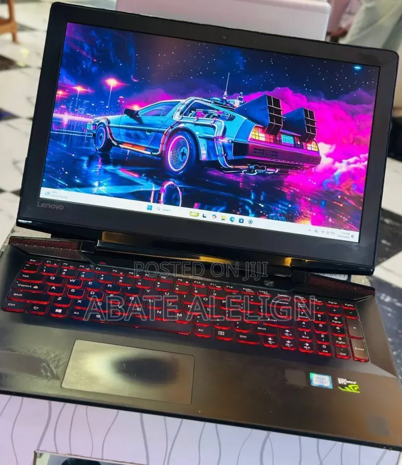 New Laptop Lenovo Legion 5 8GB Intel Core i7 SSD 256GB